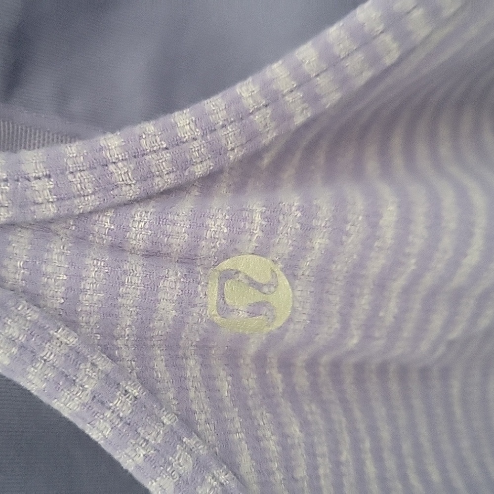 Lululemon Tank - Picture 5 of 6